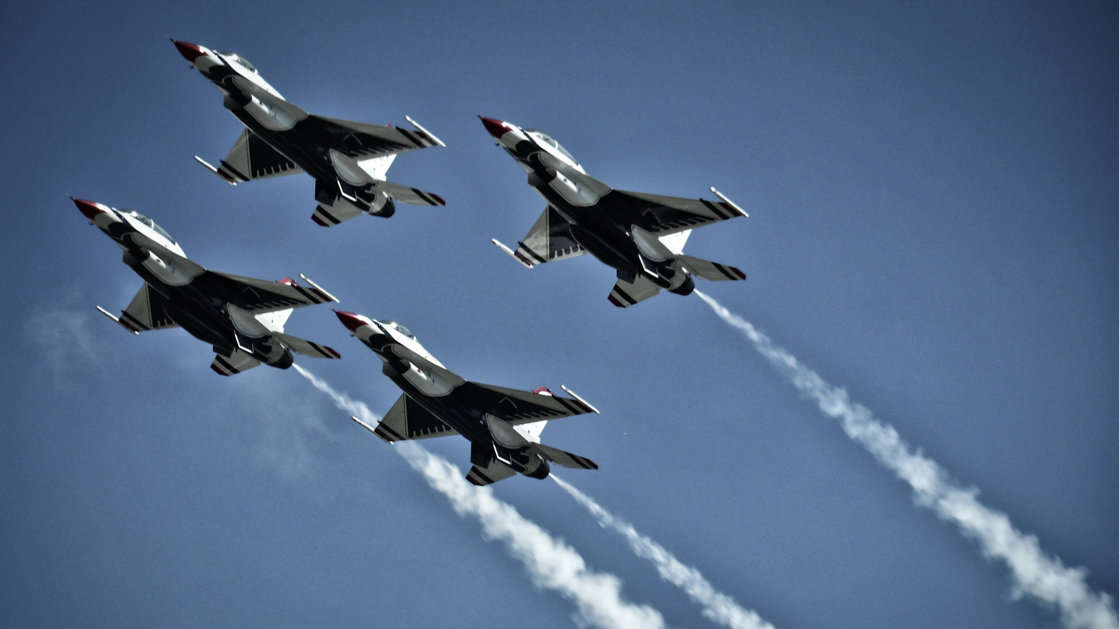 爱游戏体育官方网站-澳大利亚袋鼠队的转型与新战术，能否带来冠军？，在澳大利亚人眼里,袋鼠军团就是这样一支队伍