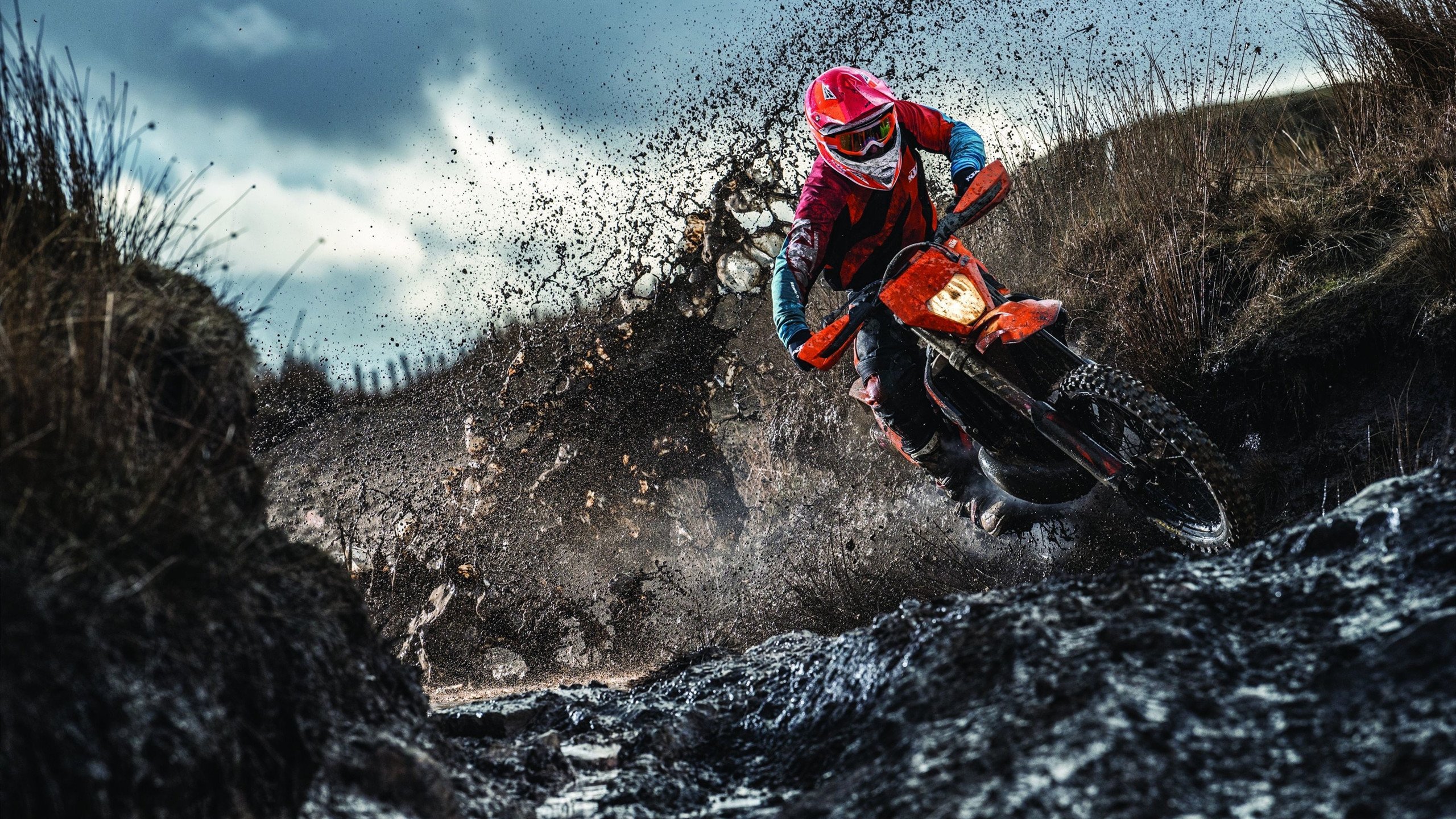 爱游戏体育官方在线-全国轮滑铁人赛，动感青春的速度狂欢，2021年轮滑公开比赛有哪几站